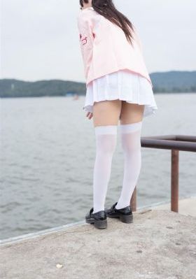 柳岩大尺度无删减床戏片段